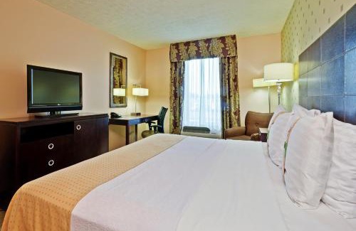 Bloomington Hotel | Holiday Inn Bloomington-University Area by IHG