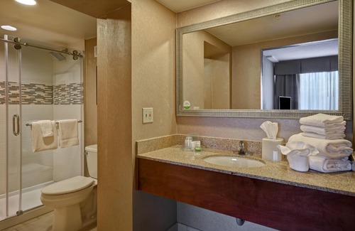 Covington Hotel | Holiday Inn Cincinnati-Riverfront by IHG