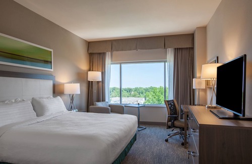 Cleveland Hotel | Holiday Inn Cleveland Clinic by IHG