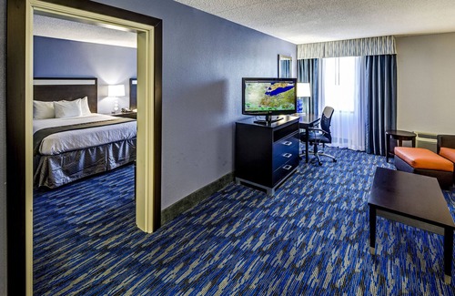 Mentor Hotel | Holiday Inn Cleveland Northeast - Mentor by IHG