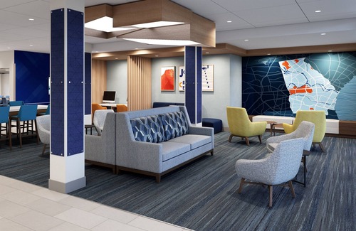 Harbor Hotel | Holiday Inn Express & Suites Hawaiian Gardens by IHG