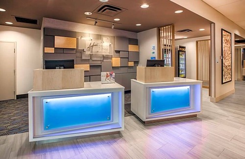 Withrow Hotel | Holiday Inn Express And Suites Bardstown, an IHG Hotel