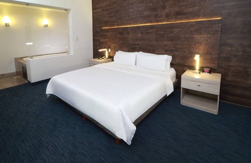 San Luis Potosi Hotel | Holiday Inn Express San Luis Potosi by IHG