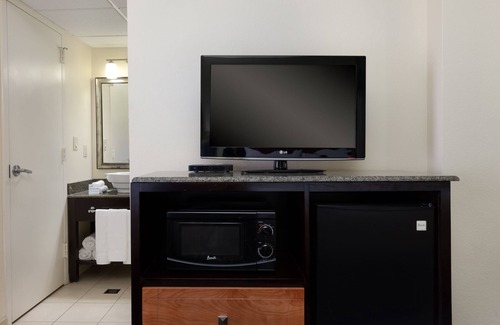 Fairlie-Poplar Historic District Hotel | Holiday Inn Express and Suites Atlanta Downtown by IHG