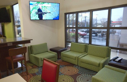 Anderson Hotel | Holiday Inn Express Anderson by IHG