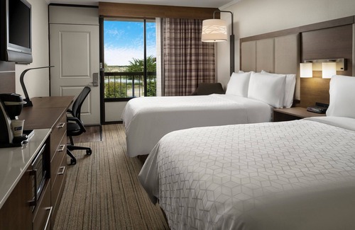 Seaside Hotel | Holiday Inn Express at Monterey Bay by IHG