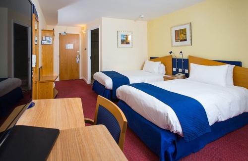 Bradford Hotel | Holiday Inn Express Bradford City Centre by IHG
