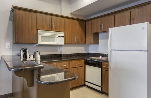 Branson Hotel | Holiday Inn Express Branson-Green Mountain Drive by IHG