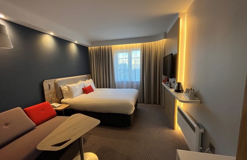 Upper Harbledown Hotel | Holiday Inn Express Canterbury by IHG