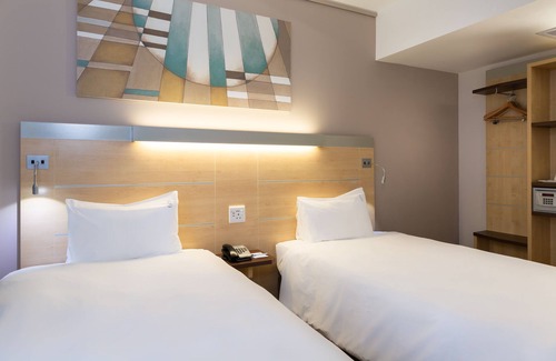 Cape Town City Centre Hotel | Holiday Inn Express Cape Town City-Centre by IHG