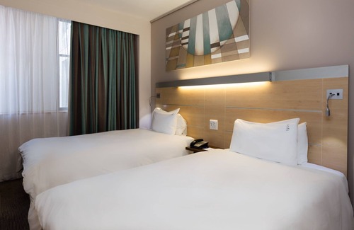 Cape Town City Centre Hotel | Holiday Inn Express Cape Town City-Centre by IHG