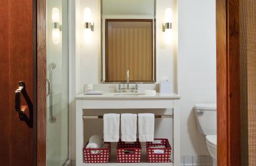 Northeast Columbus Hotel | Holiday Inn Express Columbus Airport Easton