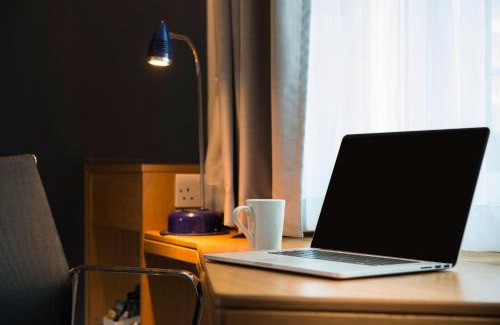 Old Town Hotel | Holiday Inn Express Edinburgh – Royal Mile by IHG