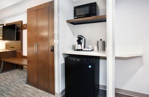 Exton Hotel | Holiday Inn Express Exton - Great Valley by IHG