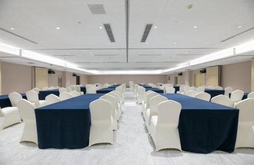 Xihu Hotel | Holiday Inn Express Hangzhou Xixi Tourism Zone by IHG