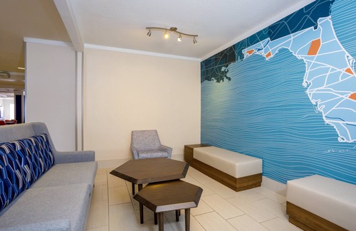 Southside Hotel | Holiday Inn Express Hotel & Suites Jacksonville South I-295 by IHG