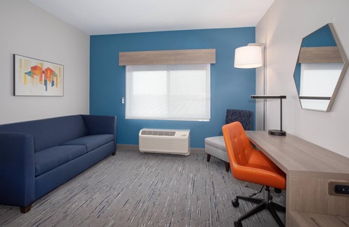 Idaho Falls Hotel | Holiday Inn Express Hotel & Suites Idaho Falls by IHG