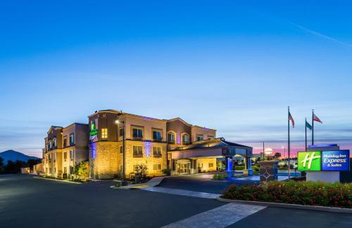Morgan Hill Hotel | Holiday Inn Express Hotel & Suites San Jose-Morgan Hill by IHG