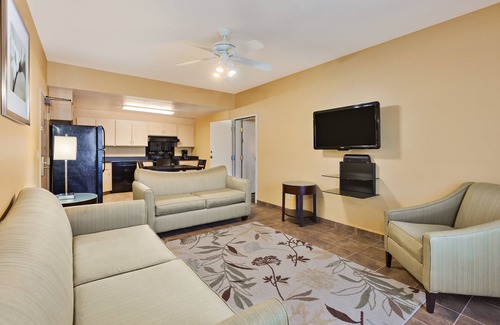 Morgan Hill Hotel | Holiday Inn Express Hotel & Suites San Jose-Morgan Hill by IHG