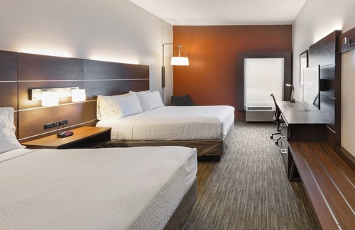 Blythewood Hotel | Holiday Inn Express Hotel & Suites Blythewood by IHG