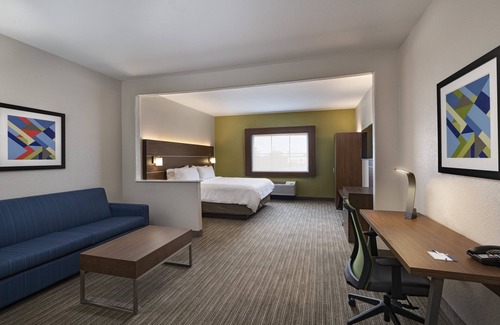 Cedar Park Hotel | Holiday Inn Express Hotel & Suites Cedar Park by IHG
