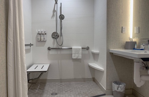 Livermore Hotel | Holiday Inn Express Hotel & Suites Livermore by IHG
