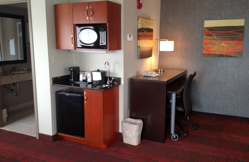 Auburn Hotel | Holiday Inn Express Hotel & Suites Auburn by IHG
