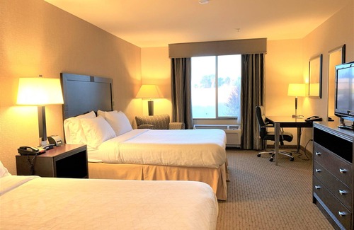 Herndon Hotel | Holiday Inn Express Hotel & Suites FRESNO NORTHWEST-HERNDON by IHG