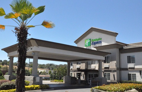 Jackson Hotel | Holiday Inn Express Hotel & Suites Jackson by IHG