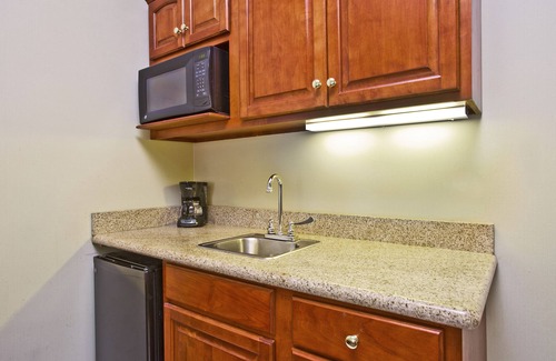 Goshen Hotel | Holiday Inn Express Hotel & Suites Goshen by IHG
