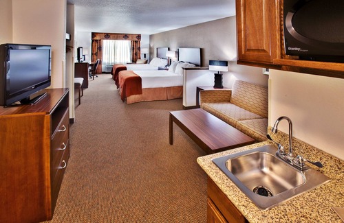 Dubuque Hotel | Holiday Inn Express Hotel & Suites Dubuque by IHG