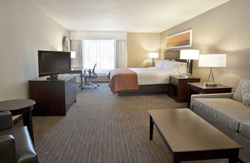 Minnetonka Hotel | Holiday Inn Express Hotel & Suites Minneapolis-Minnetonka by IHG