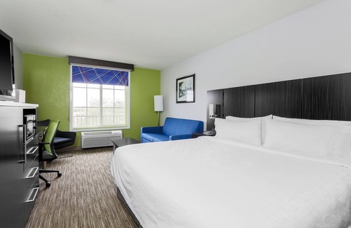 Lancaster Hotel | Holiday Inn Express Lancaster by IHG