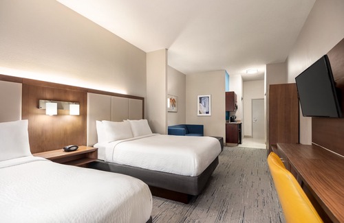 McDonough Hotel | Holiday Inn Express McDonough by IHG