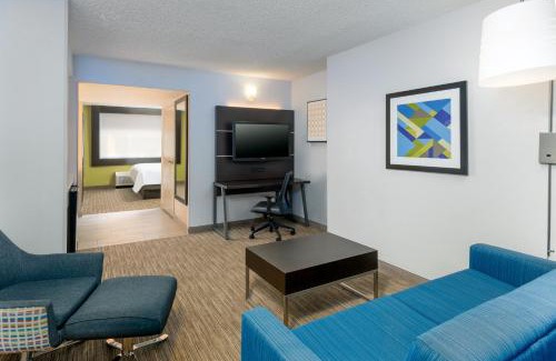 Doral Hotel | Holiday Inn Express Miami Airport Doral Area by IHG