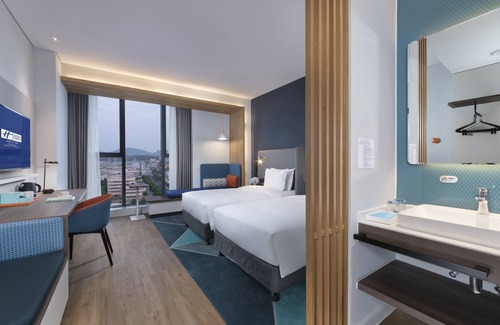 Jiangning Hotel | Holiday Inn Express Nanjing Dongshan by IHG