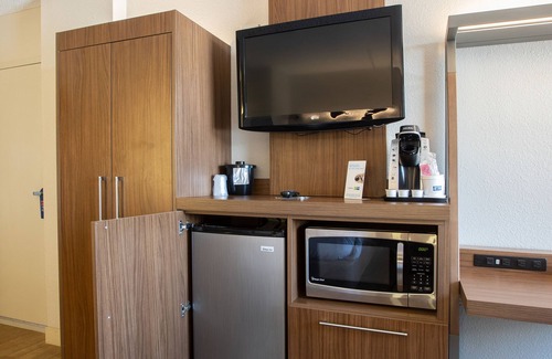 Central Business District Hotel | Holiday Inn Express New Orleans Downtown by IHG