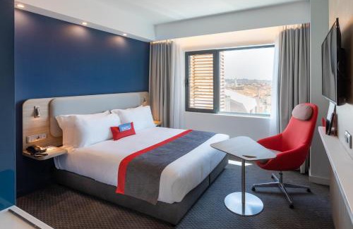 Centro / Baixa Hotel | Holiday Inn Express Porto City Centre by IHG