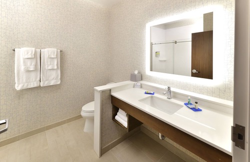 Millersburg Hotel | Holiday Inn Express & Suites Millersburg by IHG
