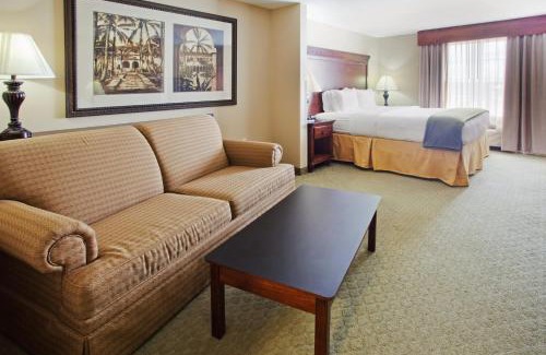 Savannah Hotel | Holiday Inn Express Savannah Airport by IHG