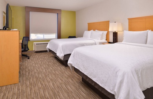 Stockton Hotel | Holiday Inn Express Stockton Southeast by IHG