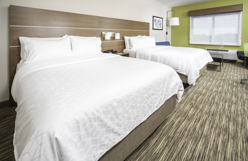 Biggar Hotel | Holiday Inn Express & Suites Fort Myers Airport by IHG