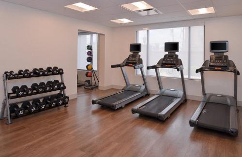 Downtown Indianapolis Hotel | Holiday Inn Express & Suites Indianapolis Dtn-Conv Ctr Area by IHG
