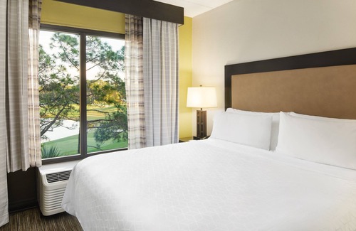 Southside Hotel | Holiday Inn Express & Suites Jacksonville SE- Med Ctr Area by IHG