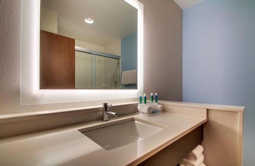 Summerville Hotel | Holiday Inn Express & Suites - Summerville by IHG