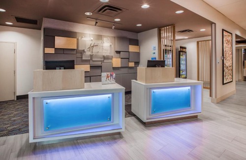 Kingfisher Hotel | Holiday Inn Express & Suites - Kingfisher, an IHG Hotel