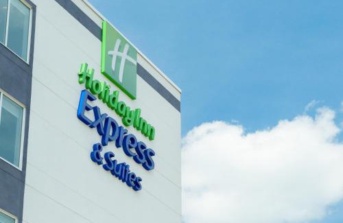 East Bloomington Hotel | Holiday Inn Express & Suites - Mall of America - MSP Airport by IHG
