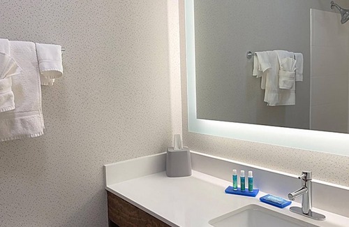 Reidsville Hotel | HOLIDAY INN EXPRESS & SUITES REIDSVILLE by IHG