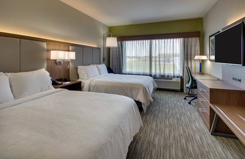 Findlay Hotel | Holiday Inn Express & Suites Findlay North by IHG