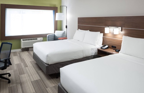 Florida Central Atlantic Coast Hotel | Holiday Inn Express & Suites Orlando at SeaWorld by IHG
